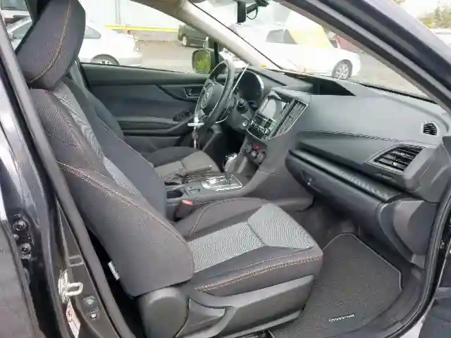 JF2GTABC6JH303520 2018 SUBARU CROSSTREK PREMIUM-4