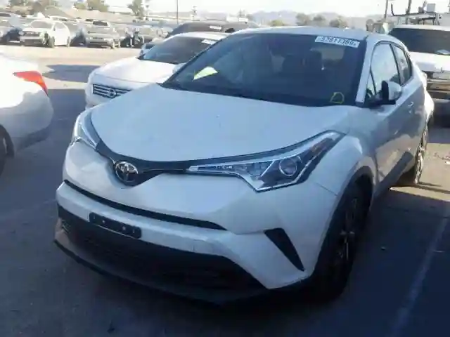 JTNKHMBX9K1045417 2019 TOYOTA C-HR XLE-1