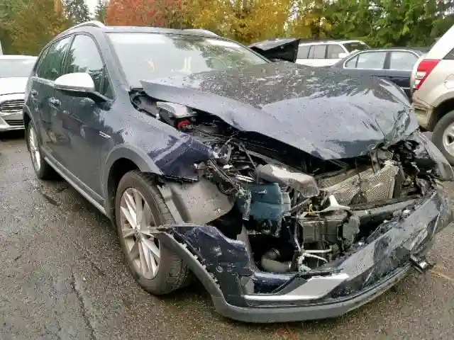 3VWH17AUXHM534056 2017 VOLKSWAGEN GOLF ALLTRACK S-0