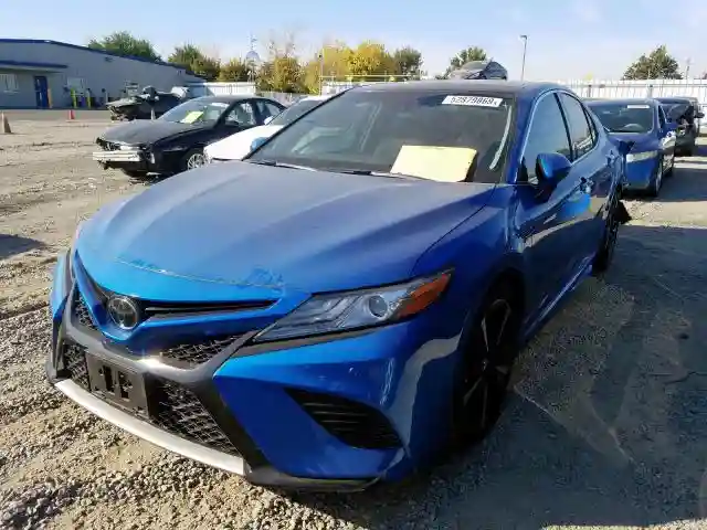 4T1B61HK8JU117740 2018 TOYOTA CAMRY XSE-1