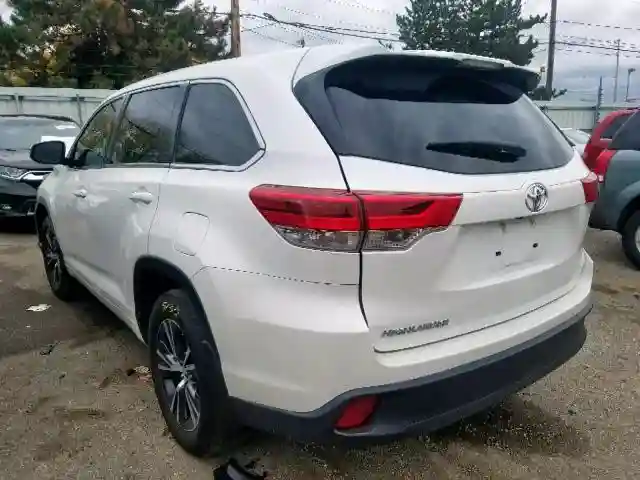 5TDZARFH1HS029764 2017 TOYOTA HIGHLANDER LE-2
