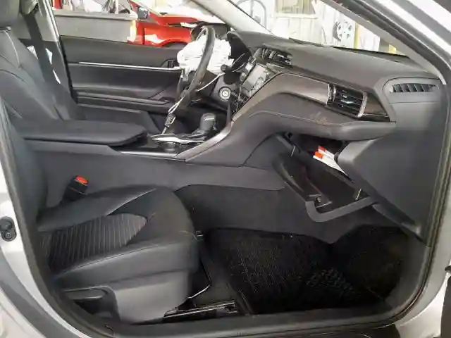 4T1B11HK0KU295478 2019 TOYOTA CAMRY L-4