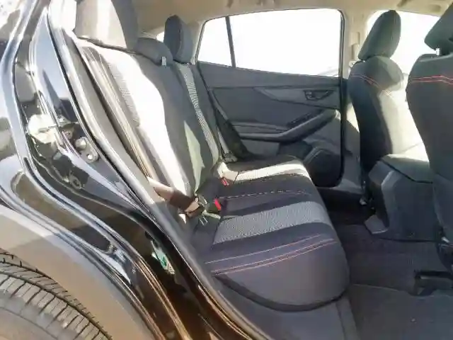 JF2GTABC0JH245842 2018 SUBARU CROSSTREK PREMIUM-5