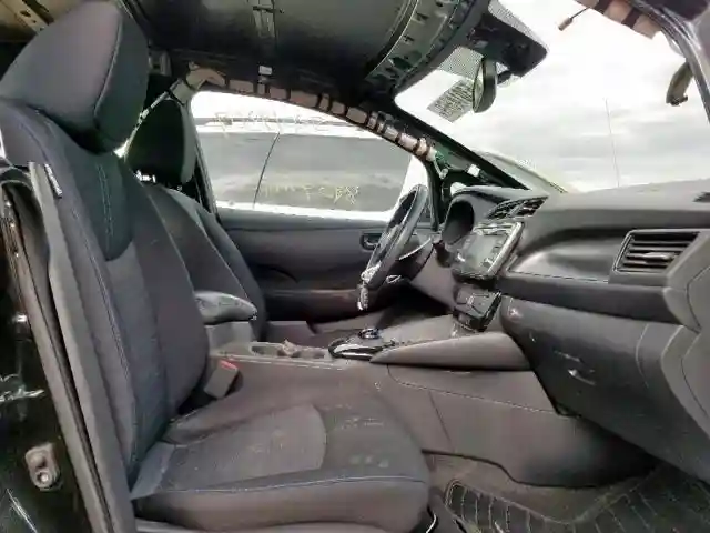 1N4AZ1CP9JC302661 2018 NISSAN LEAF S-4