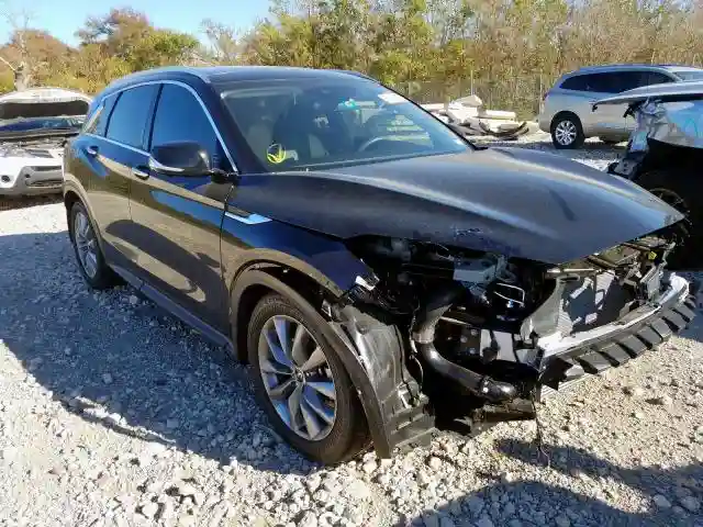 3PCAJ5M30KF139665 2019 INFINITI QX50 ESSENTIAL-0