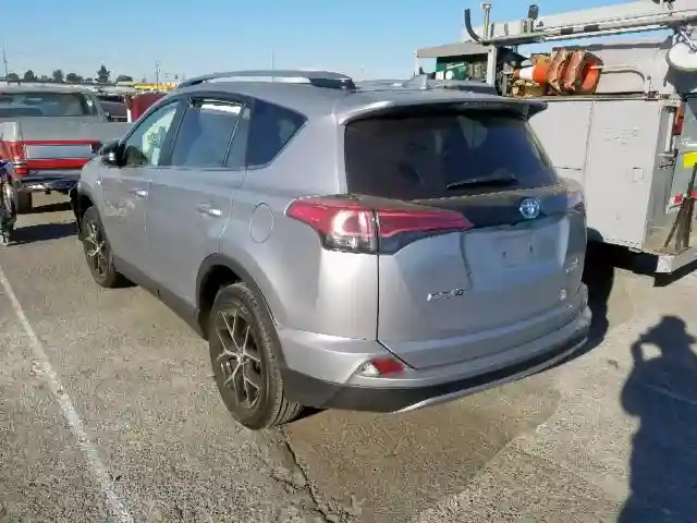 JTMJJREV4HD078683 2017 TOYOTA RAV4 HV SE-2
