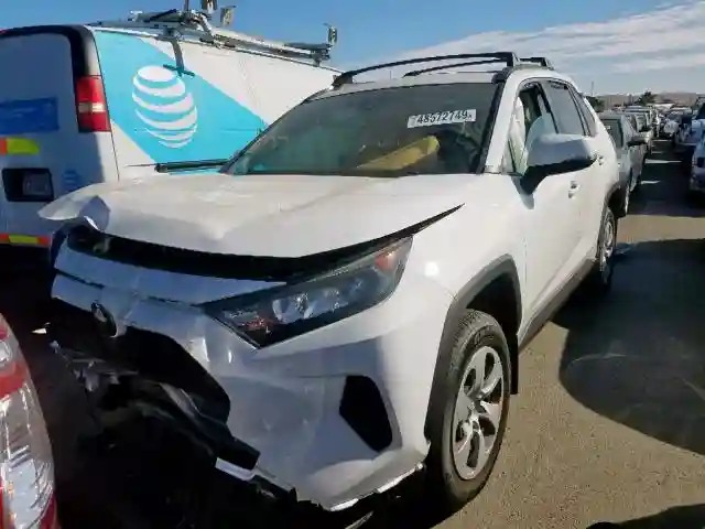 JTMK1RFV0KJ009534 2019 TOYOTA RAV4 LE-1