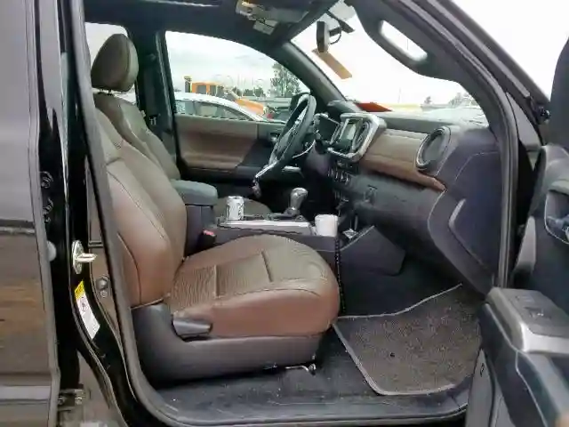 5TFGZ5AN1HX079046 2017 TOYOTA TACOMA DOUBLE CAB-4