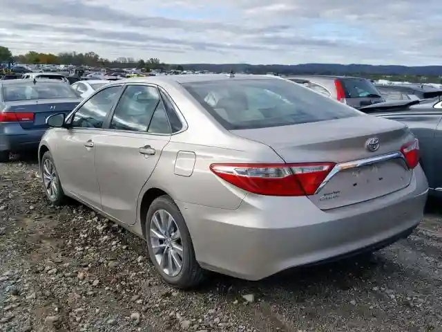 4T1BF1FK6HU770404 2017 TOYOTA CAMRY LE-2