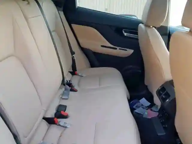 SADCAJ2BV6HA08669 2017 JAGUAR F-PACE PRE-5