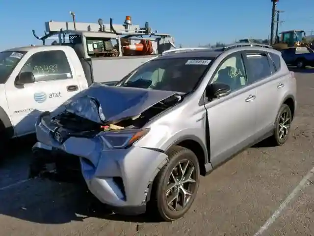JTMJJREV4HD078683 2017 TOYOTA RAV4 HV SE-1