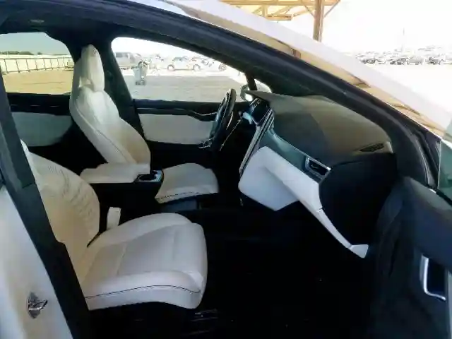 5YJXCDE48GF026513 2016 TESLA MODEL X-4