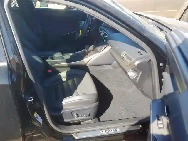 JTHBA1D23G5037370 2016 LEXUS IS 200T-4