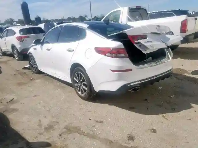 5XXGU4L17KG332470 2019 KIA OPTIMA EX-2