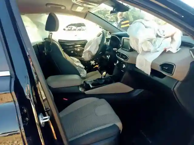 5NMS23AD9KH107881 2019 HYUNDAI SANTA FE SE-4