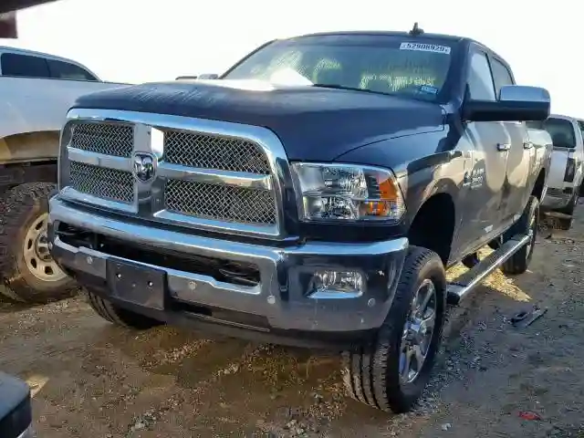 3C6UR5DL0JG380132 2018 RAM 2500 SLT-1