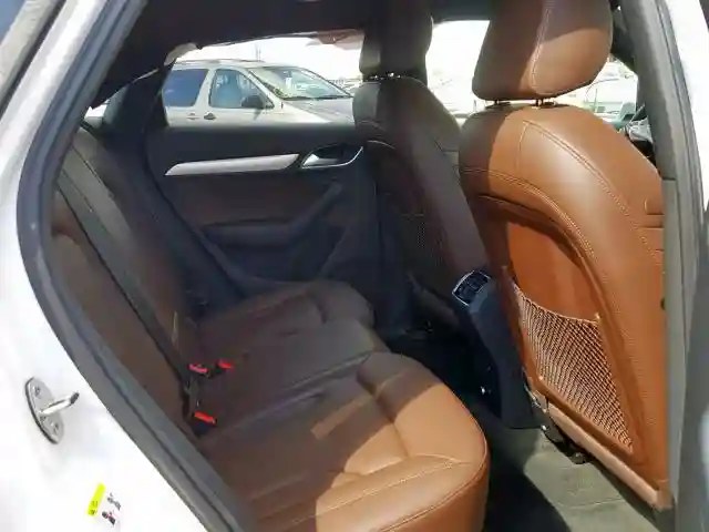 WA1BCCFS2JR006142 2018 AUDI Q3 PREMIUM-5