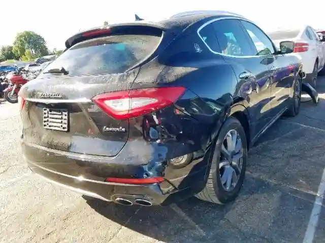 ZN661XUL3HX222635 2017 MASERATI LEVANTE LUXURY-3