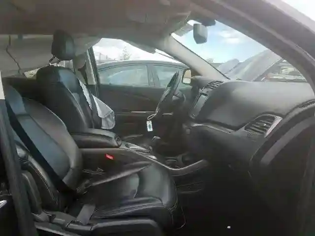 3C4PDDGGXHT623220 2017 DODGE JOURNEY CROSSROAD-4