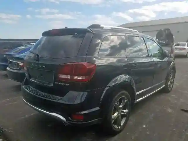3C4PDDGGXHT623220 2017 DODGE JOURNEY CROSSROAD-3