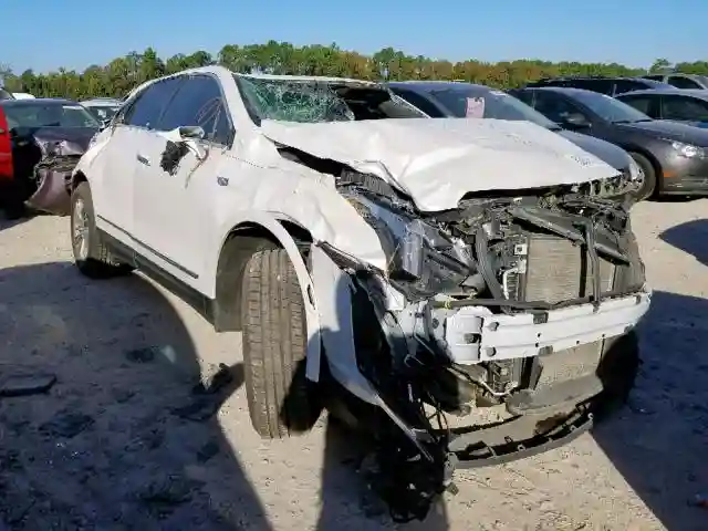 1GYKNCRS0JZ140427 2018 CADILLAC XT5 LUXURY-0
