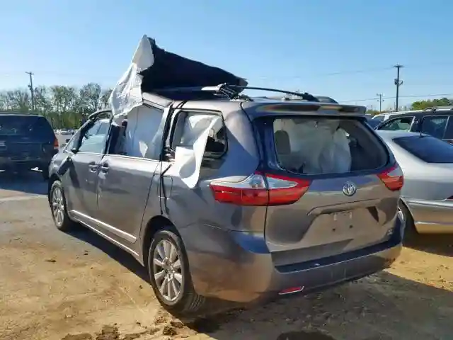 5TDJZ3DCXHS146706 2017 TOYOTA SIENNA LE-2