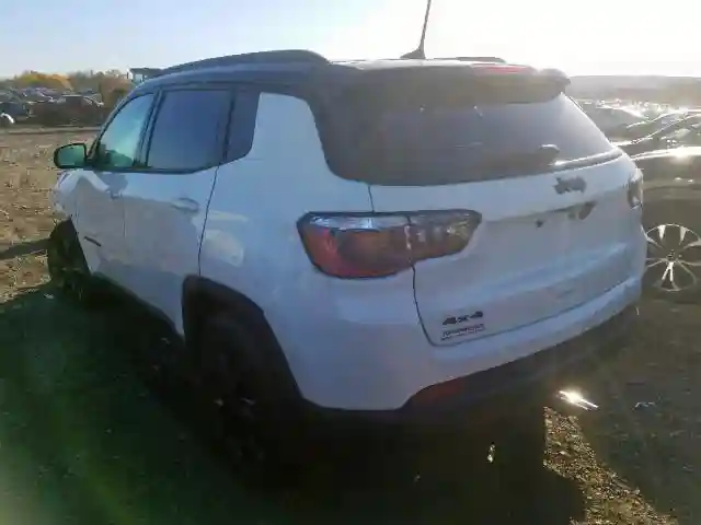 3C4NJDBB6KT787342 2019 JEEP COMPASS LATITUDE-2