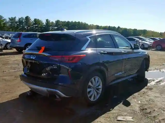 3PCAJ5M39KF114165 2019 INFINITI QX50 ESSENTIAL-3