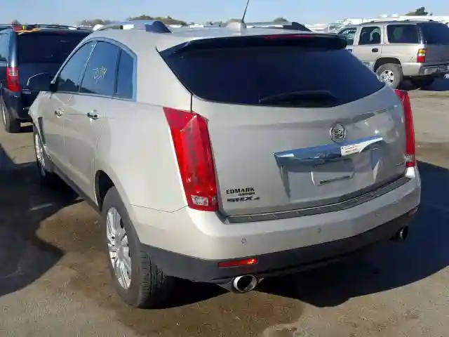 3GYFNEE31GS550283 2016 CADILLAC SRX LUXURY COLLECTION-2