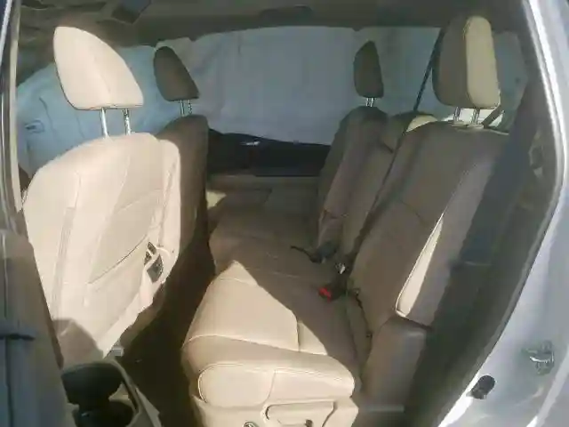 5FNYF6H83JB056113 2018 HONDA PILOT EXL-5