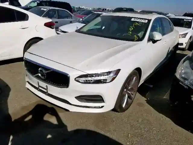 LVY982AK8JP007923 2018 VOLVO S90 T5-1