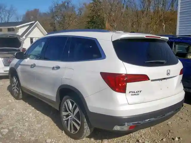 5FNYF6H93JB012024 2018 HONDA PILOT TOURING-2