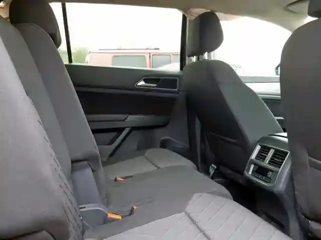 1V2BR2CA7JC503408 2018 VOLKSWAGEN ATLAS-5