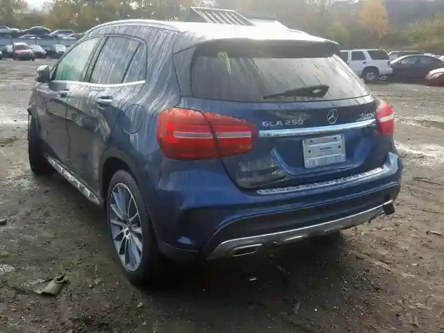 WDCTG4GB4KJ604438 2019 MERCEDES-BENZ GLA 250 4MATIC-2