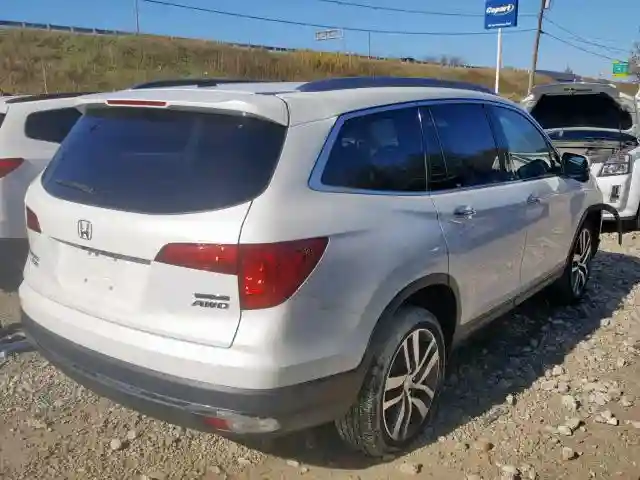 5FNYF6H93JB012024 2018 HONDA PILOT TOURING-3