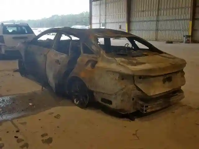 4T1B21FB1KU004292 2019 TOYOTA AVALON XLE-2