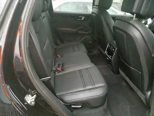 WP1AA2AY4KDA13748 2019 PORSCHE CAYENNE-5