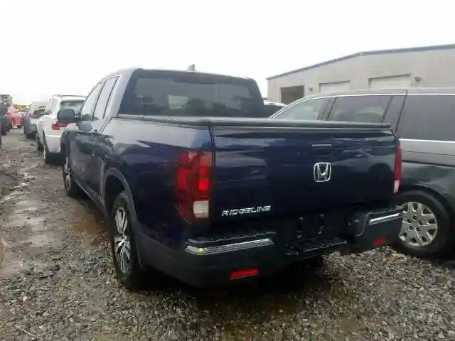 5FPYK2F40HB006808 2017 HONDA RIDGELINE RTS-2