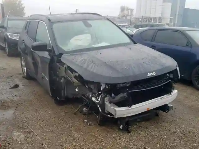 3C4NJCBB2JT204676 2018 JEEP COMPASS LATITUDE-0