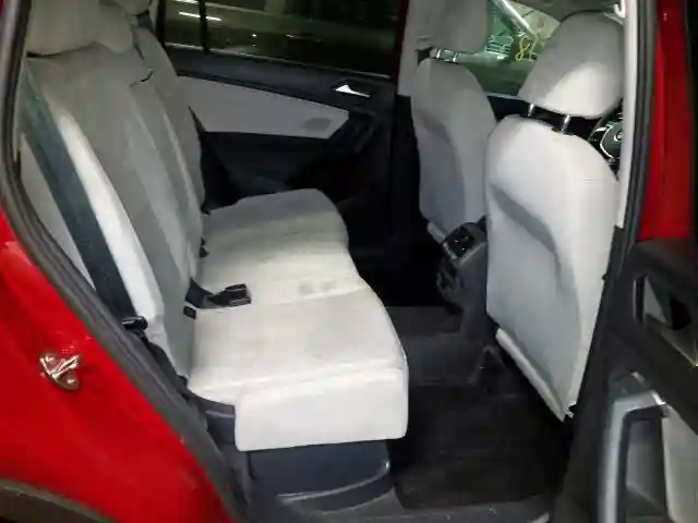 3VV0B7AX6KM049669 2019 VOLKSWAGEN TIGUAN S-5