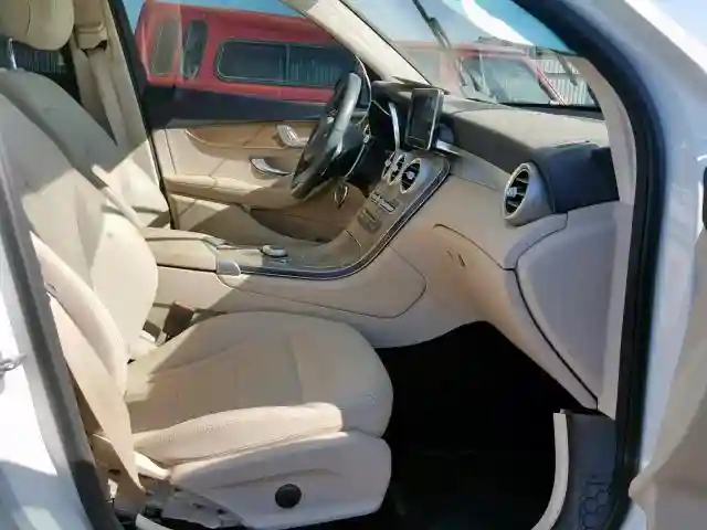 WDC0G4JB0JV054481 2018 MERCEDES-BENZ GLC 300-4