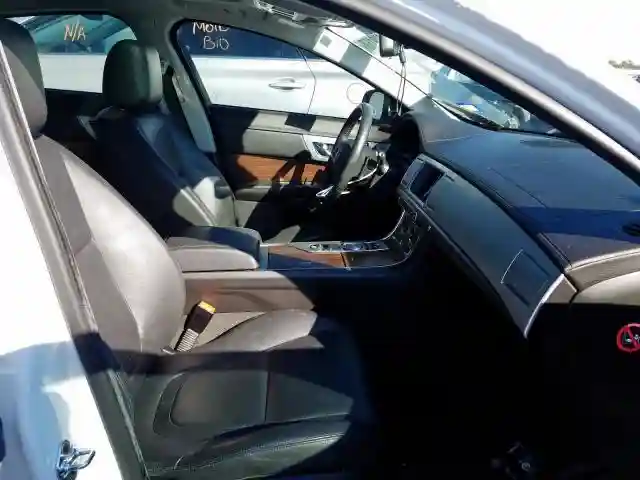 SAJWA0FS0FPU72653 2015 JAGUAR XF 2.0T PREMIUM-4