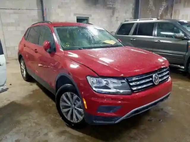 3VV0B7AX6KM049669 2019 VOLKSWAGEN TIGUAN S-0