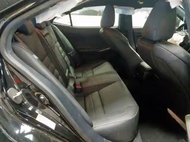 JTHCM1D25H5025167 2017 LEXUS IS 300-5