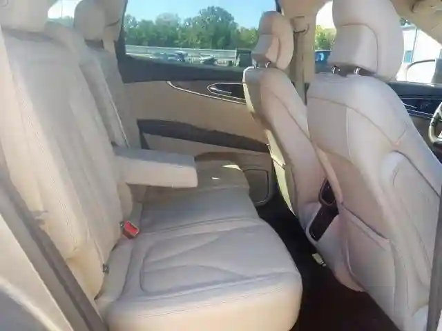 2LMPJ6LR7HBL11525 2017 LINCOLN MKX RESERVE-5