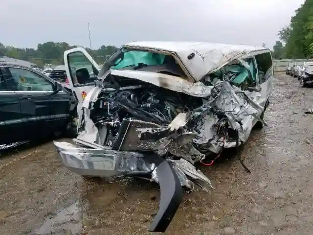 1GAZGPFGXH1341789 2017 CHEVROLET EXPRESS G3500 LT-1