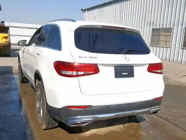 WDC0G4JB0JV054481 2018 MERCEDES-BENZ GLC 300-2