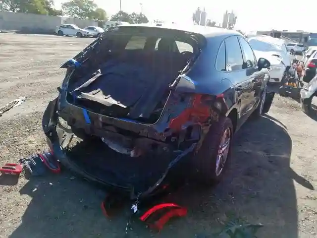 WP1AA2A53HLB05339 2017 PORSCHE MACAN-3