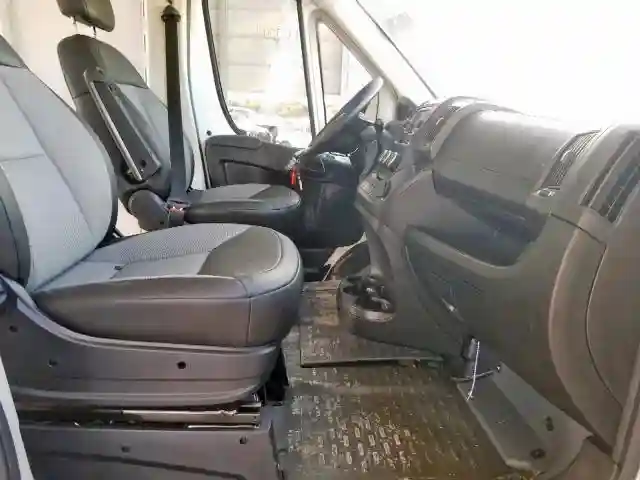 3C6TRVDG2HE524543 2017 RAM PROMASTER 2500 2500 HIGH-4