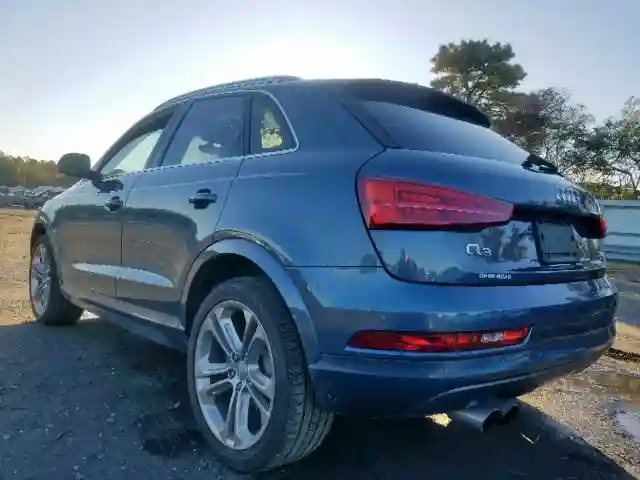 WA1JCCFS9JR015884 2018 AUDI Q3 PREMIUM PLUS-2
